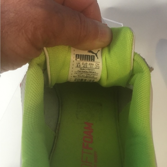 Puma Smash Cat Women’s White Sneakers - Size 11 - EUC - Picture 5 of 5